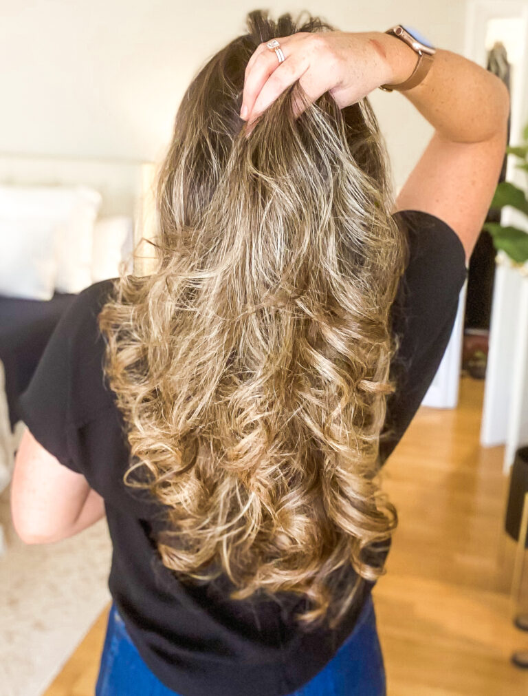 Blowout Hairstyle in Five Minutes